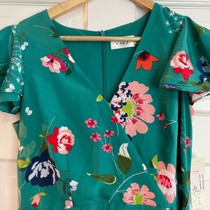 NWT Eliza J short sleeve green floral midi dress belted
